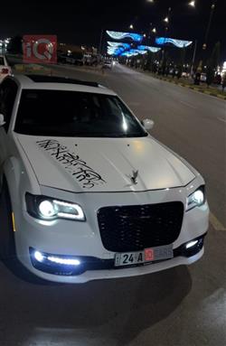 کرایسلەر 300